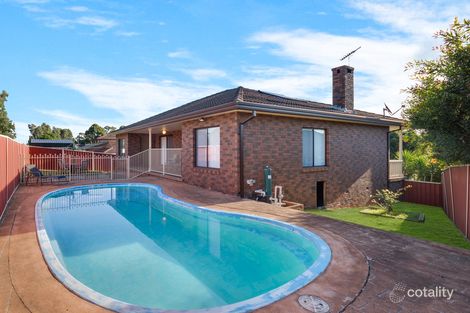9 Hebrides Pl, St Andrews, NSW 2566