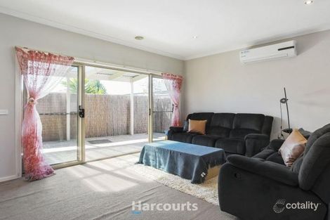 Property photo of 19B Lake View Drive Narre Warren South VIC 3805