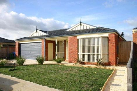 Property photo of 4 Violet Way Cranbourne VIC 3977