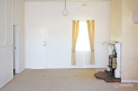 Property photo of 2 Wardle Street Junee NSW 2663