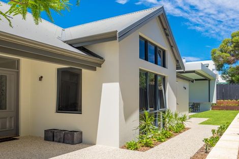 333 Marmion St, Cottesloe, WA 6011