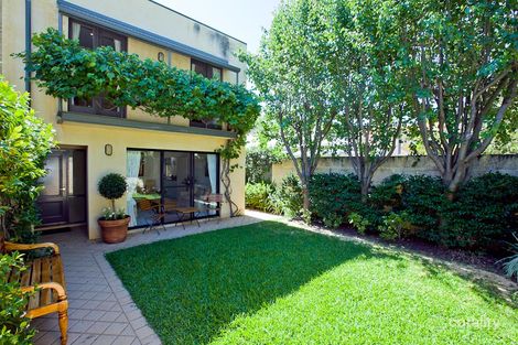 67 Bay View Tce, Claremont, WA 6010