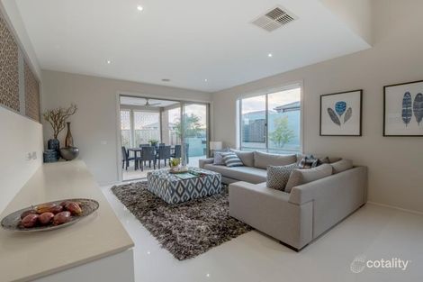 Property photo of 3018 Docker Circuit Mickleham VIC 3064