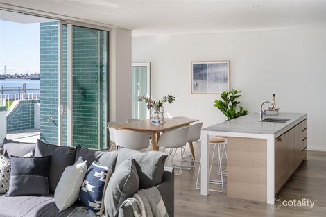 2/21 Honeysuckle Dr, Newcastle, NSW 2300