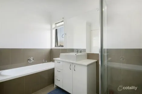 Property photo of 3/64 Ormskirk Street Calamvale QLD 4116
