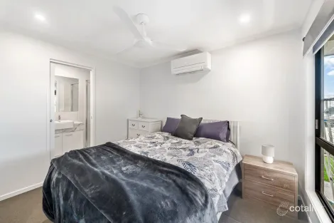 Property photo of 55 Jeanine Crescent Nirimba QLD 4551