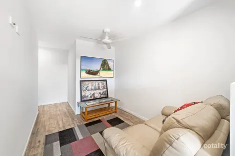 Property photo of 55 Jeanine Crescent Nirimba QLD 4551