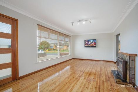 Property photo of 17 Mathilda Street Wendouree VIC 3355