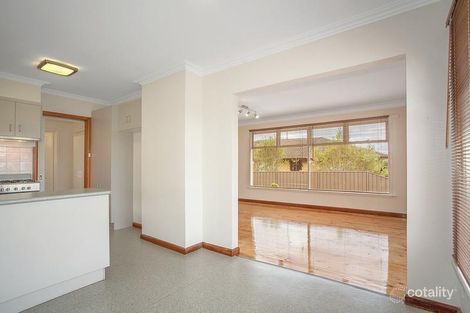 Property photo of 17 Mathilda Street Wendouree VIC 3355