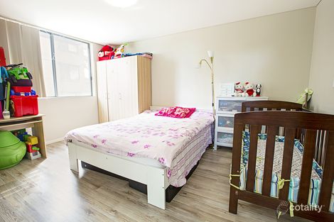 Property photo of 28/1-9 Shirley Street Carlingford NSW 2118