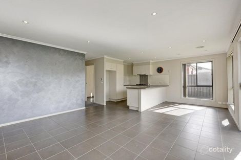 Property photo of 103 Mareeba Way Craigieburn VIC 3064