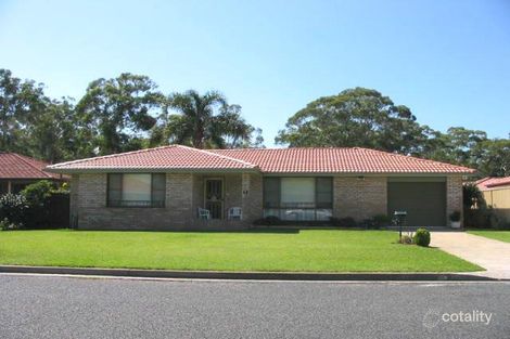 5 Rennie Cres, Tuncurry, NSW 2428