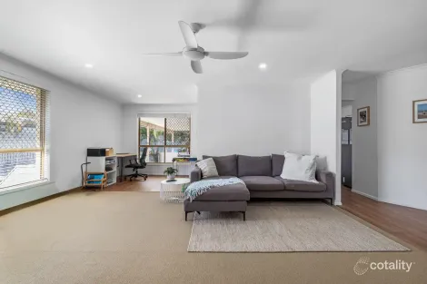 Property photo of 21 Vauxhall Street Minyama QLD 4575
