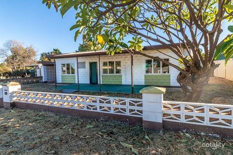 32 Enid St, Mornington, QLD 4825