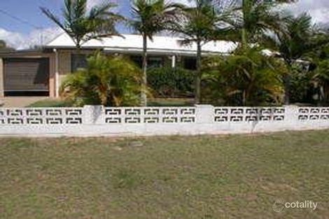 9 Acacia St, Moore Park Beach, QLD 4670