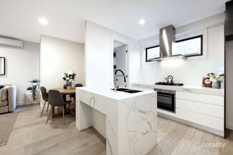 Property photo of 10 Hewitts Road Carnegie VIC 3163