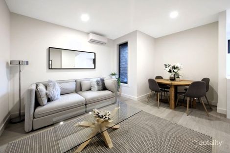 Property photo of 10 Hewitts Road Carnegie VIC 3163