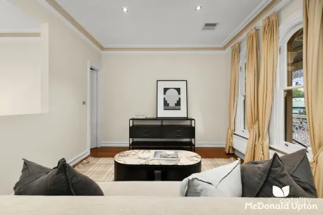 Property photo of 76 Kent Street Ascot Vale VIC 3032