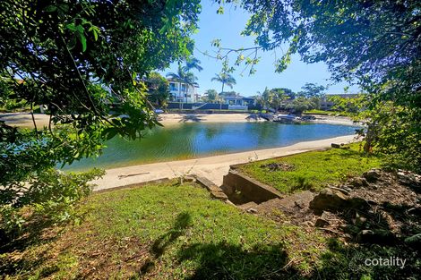7 Summerland Key, Broadbeach Waters, QLD 4218