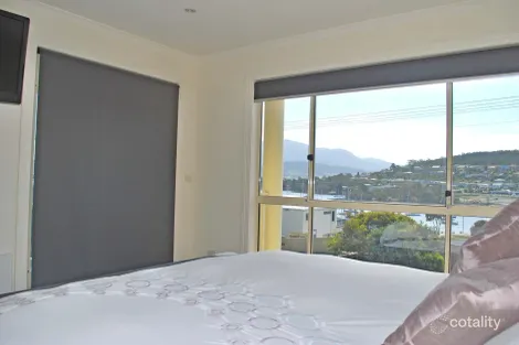 Property photo of 67 Cambridge Road Bellerive TAS 7018