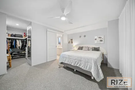 Property photo of 11 Basedow Chase Banksia Grove WA 6031