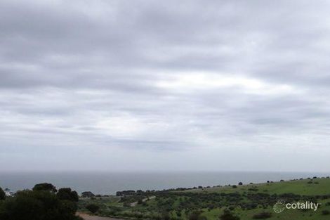 100 Perry Barr Rd, Hallett Cove, SA 5158