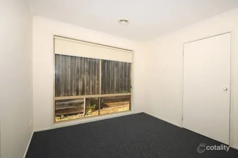 Property photo of 4 Windella Grove Skye VIC 3977