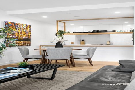 Property photo of 1/642 Doncaster Road Doncaster VIC 3108