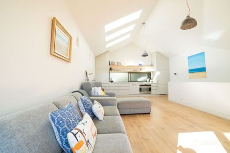 Property photo of 9 Bath Place Port Melbourne VIC 3207