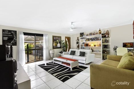 Property photo of 2/12 Davebill Court Labrador QLD 4215