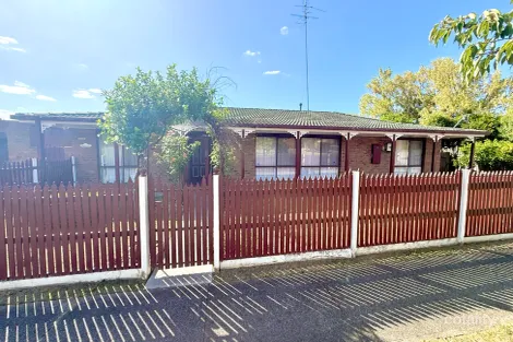 1 Cambridge Dr, Warragul, VIC 3820