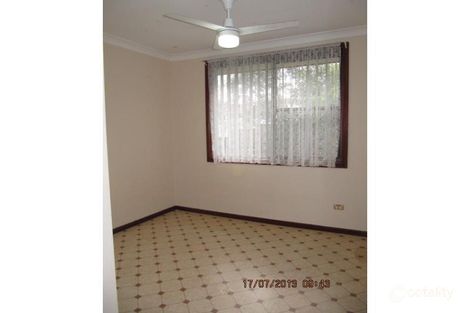 Property photo of 6 Junee Place Bossley Park NSW 2176