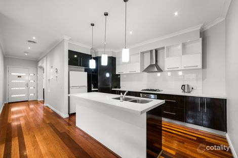 Property photo of 9 Peppermint Crescent Manor Lakes VIC 3024