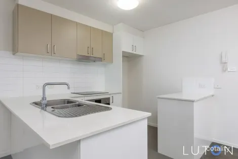 Property photo of 7/39 Jerrabomberra Avenue Narrabundah ACT 2604