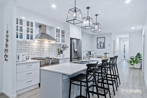 Property photo of 32 Lemon Crescent Greenbank QLD 4124