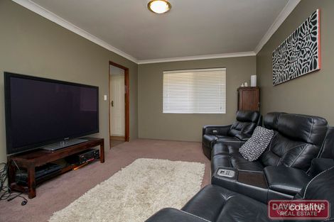Property photo of 1 Nannatee Way Wanneroo WA 6065