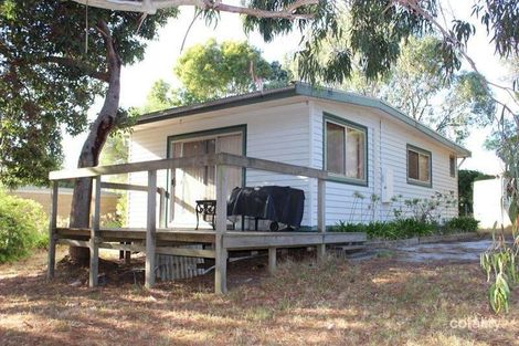 Property photo of 2 Cantor Drive Venus Bay VIC 3956