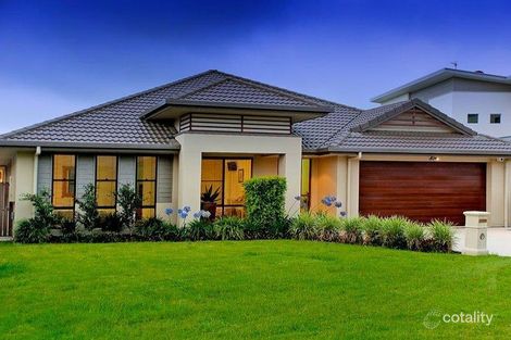 33 Temple Island Cct, Oxenford, QLD 4210