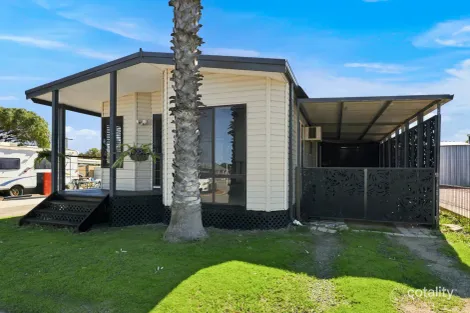 10/4 Bosley St, Sunset Beach, WA 6530
