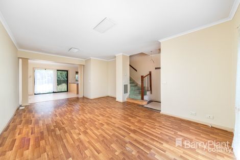 Property photo of 11/2-8 Knight Crescent Roxburgh Park VIC 3064