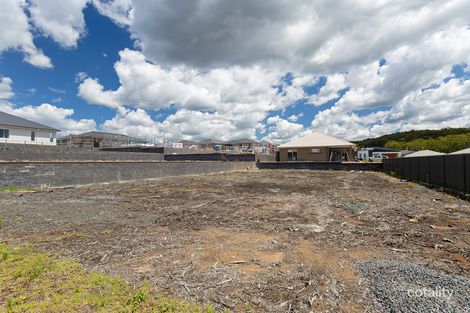 Property photo of 10 Castaway Crescent Teralba NSW 2284