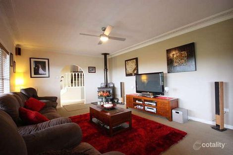Property photo of 9 Hayes Close Singleton Heights NSW 2330
