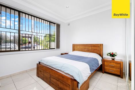 Property photo of 32 Brenan Street Fairfield NSW 2165