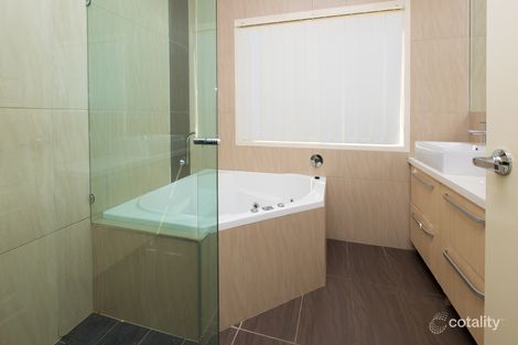 Property photo of 26 Waratah Crescent Springfield Lakes QLD 4300