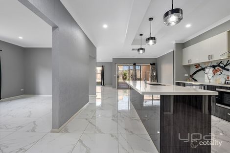 Property photo of 5 Chardia Court Brookfield VIC 3338