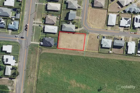 15-17 BAKER ST, BOWEN, QLD 4805