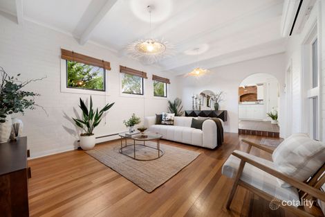 Property photo of 6 Mathieson Crescent Weetangera ACT 2614