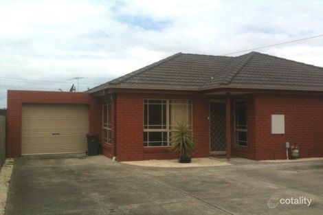 2/18 Quinn St, Bell Post Hill, VIC 3215