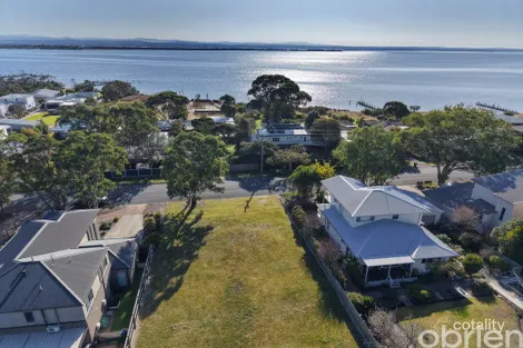 Property photo of 164 Bay Road Eagle Point VIC 3878