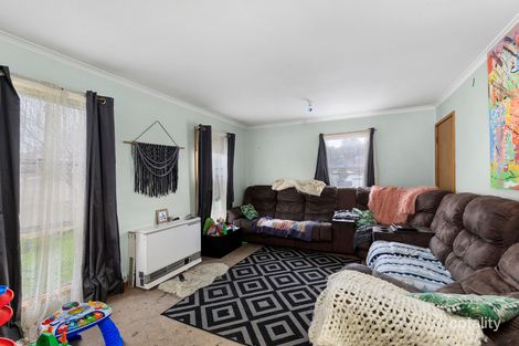 Property photo of 13 Grevillea Court Ararat VIC 3377